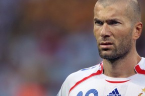 开云电竞中国-中超新赛季公布赛程多场焦点战引期待，中超 新赛季